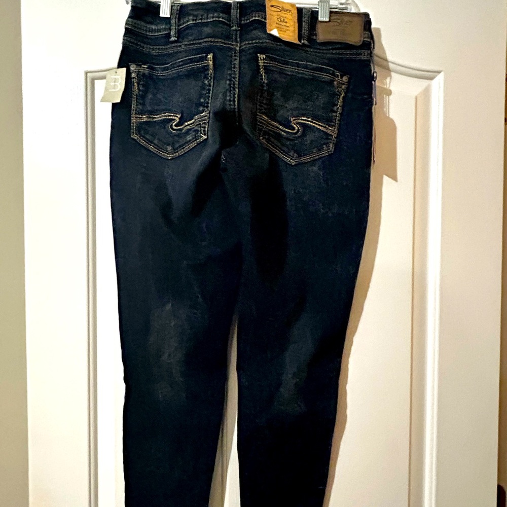 Silver Suki Skinny Crop